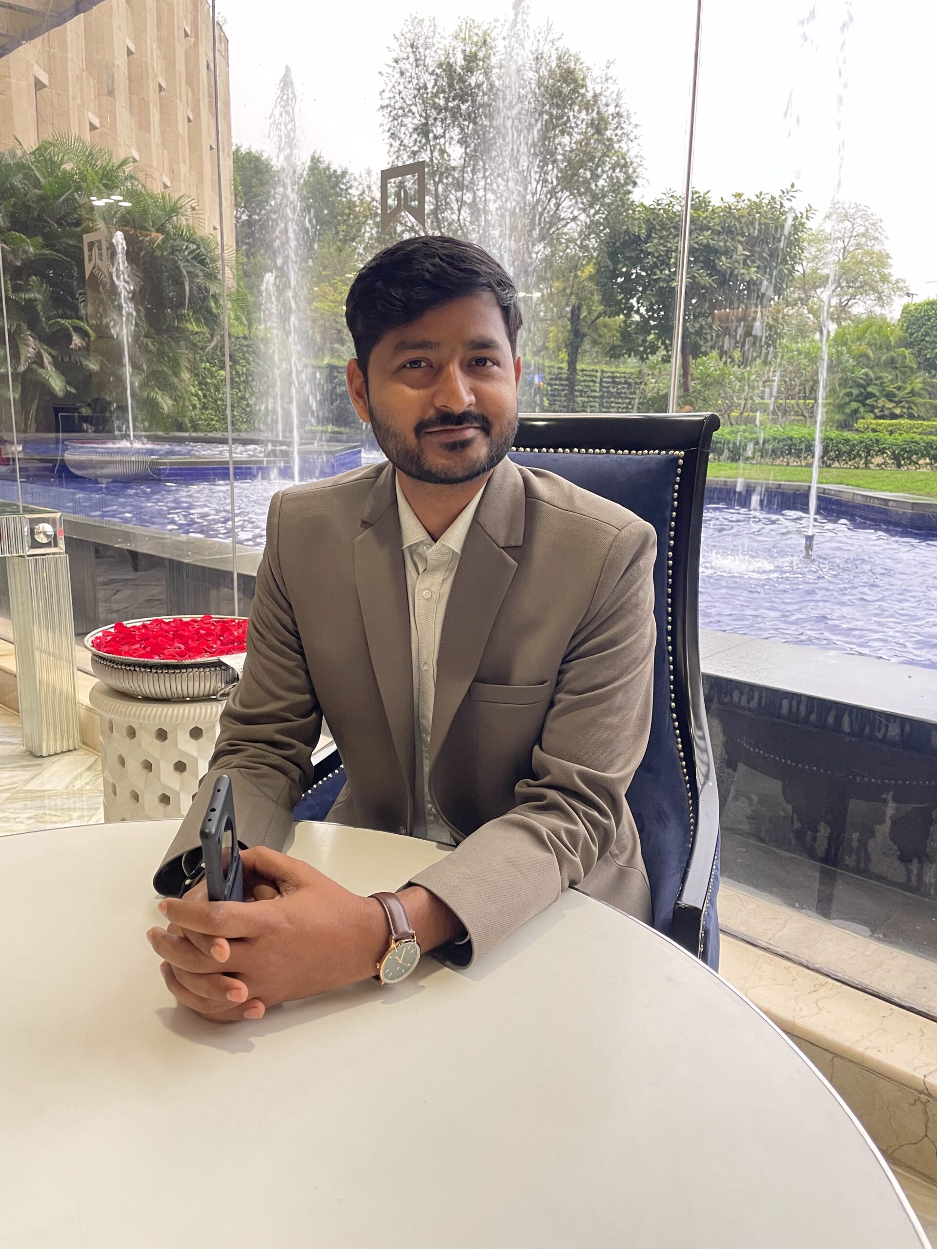 Sarvesh Singh, Founder of Earticle Media